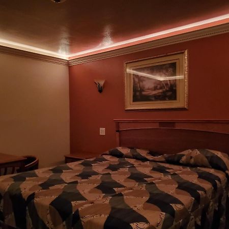 Deluxe Motel, Los Angeles Area Downey Bagian luar foto